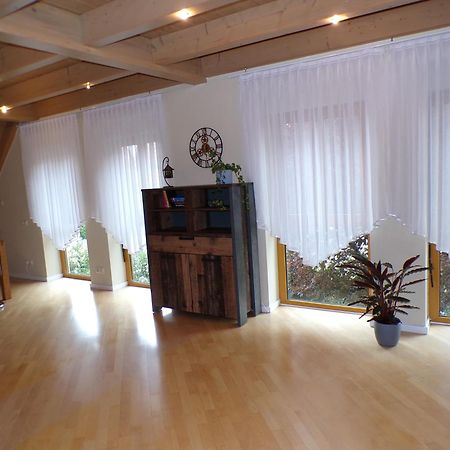 Mondfaenger Ferienwohnung , Naehe Playmobil Funpark Und Messezentrum Wilhermsdorf  外观 照片