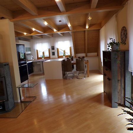 Mondfaenger Ferienwohnung , Naehe Playmobil Funpark Und Messezentrum Wilhermsdorf  外观 照片